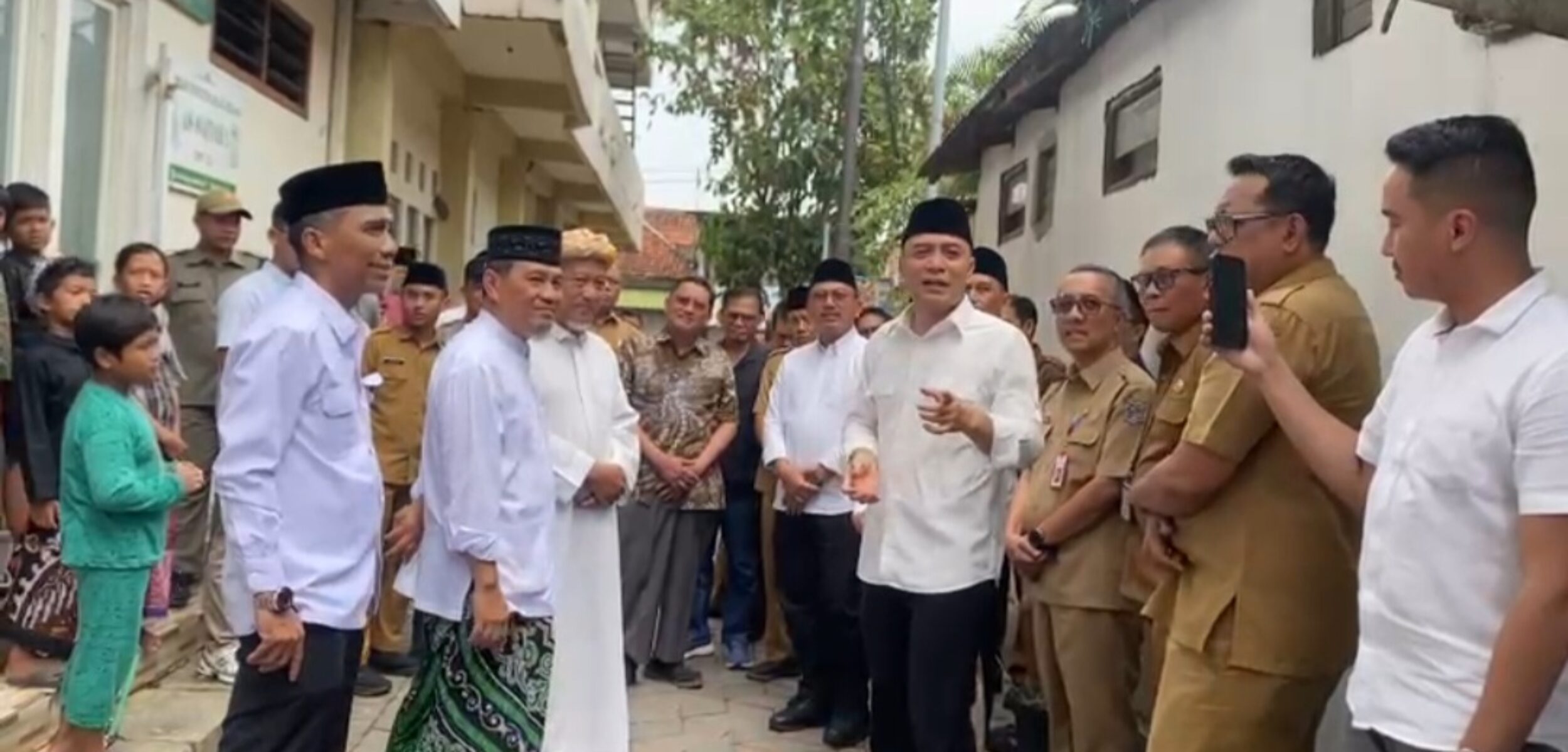 Pastikan Keamanan Bangunan, Pemkot Surabaya dan ITS Sisir Pondok Pesantren