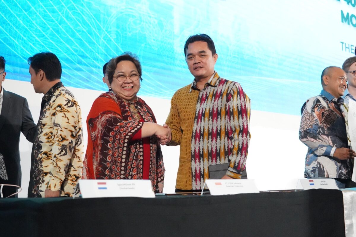 PT Kereta Api Pariwisata (KAI Wisata) anak perusahaan PT Kereta Api Indonesia (Persero), menandatangani Nota Kesepahaman (MoU) dengan Business Indonesia Netherlands Association BV (BINA BV). (KAI Wisata for Kabar Terdepan)