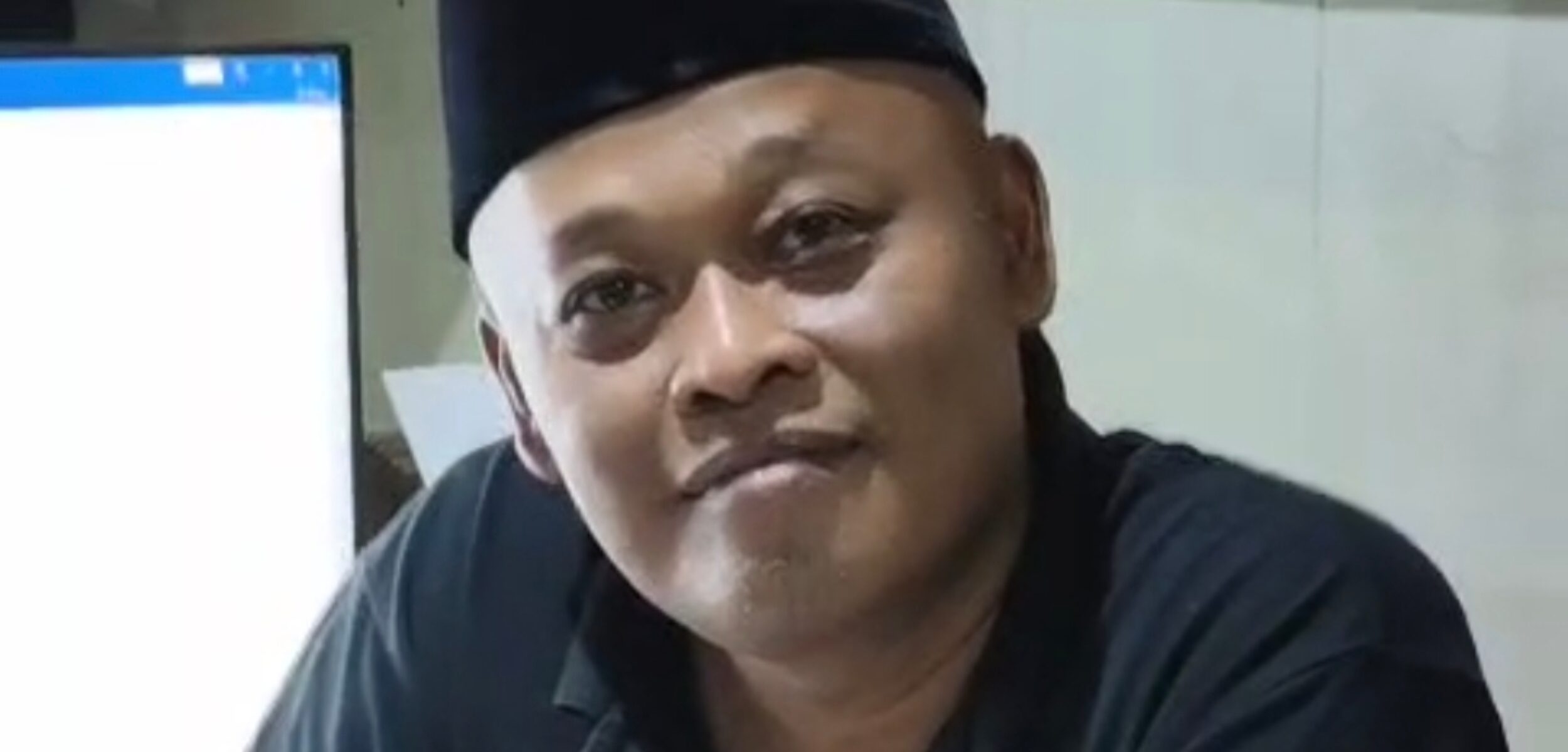 Ijazah Ditahan 15 Tahun! Diduga Gegara Tunggakan Rp 500 Ribu, Ibu di Mojokerto Lawan Sekolah