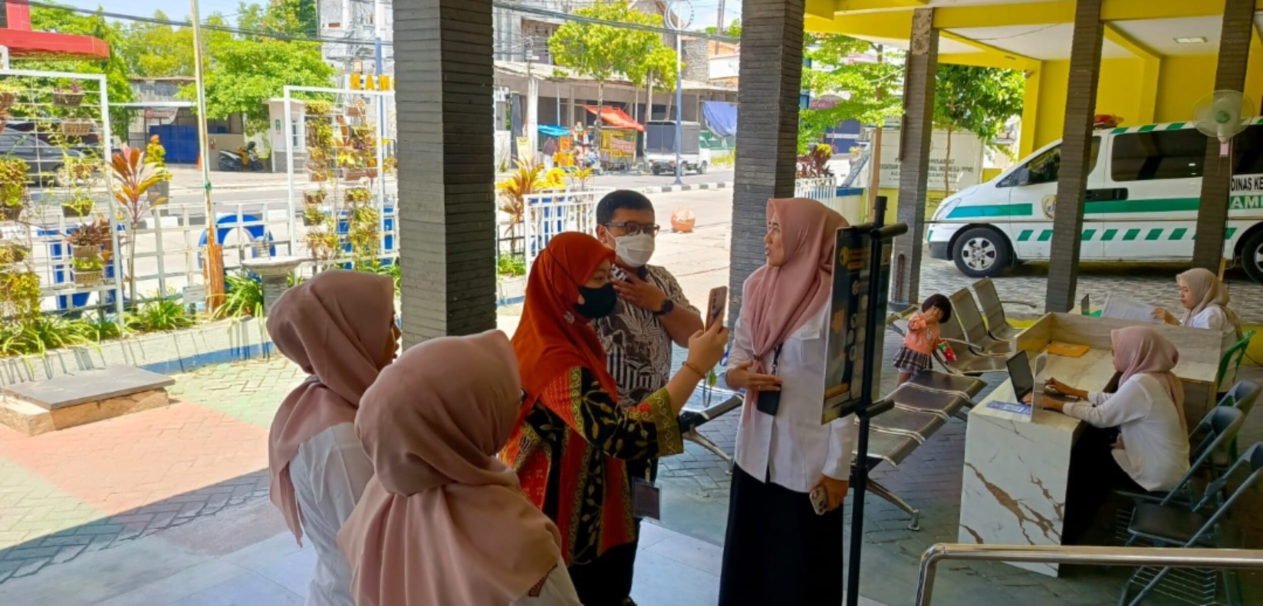 Dipusatkan di Puskesmas Kamoning, Tim Penilai Nasional Kemenpan RB Lakukan Verifikasi Lapangan Zona Integritas