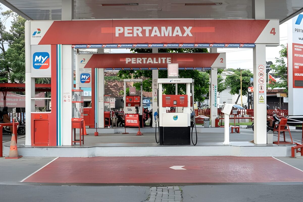 Ilustrasi harga BBM Pertamina di Jawa Timur. (Shutterstock)