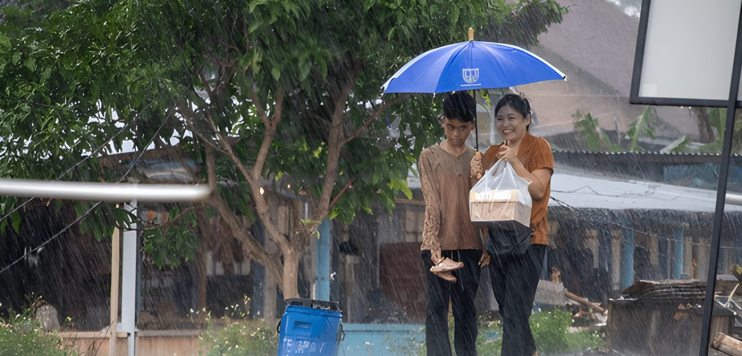 Ilustrasi prakiraan cuaca hujan di Jawa Tengah. (Freepik)