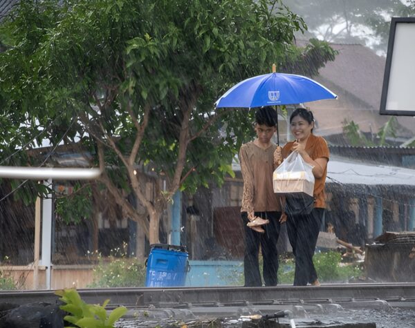 Cuaca Jawa Tengah Lusa: 15 Februari 2026 Diprakirakan Hujan, Siap-siap Payung!