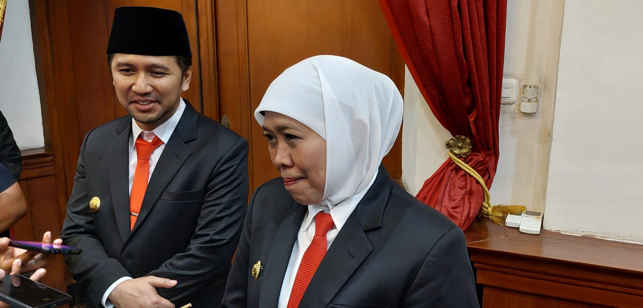 Raperda APBD Jatim 2026 Resmi Jadi Perda, Pendapatan Daerah Turun Rp2,8 Triliun