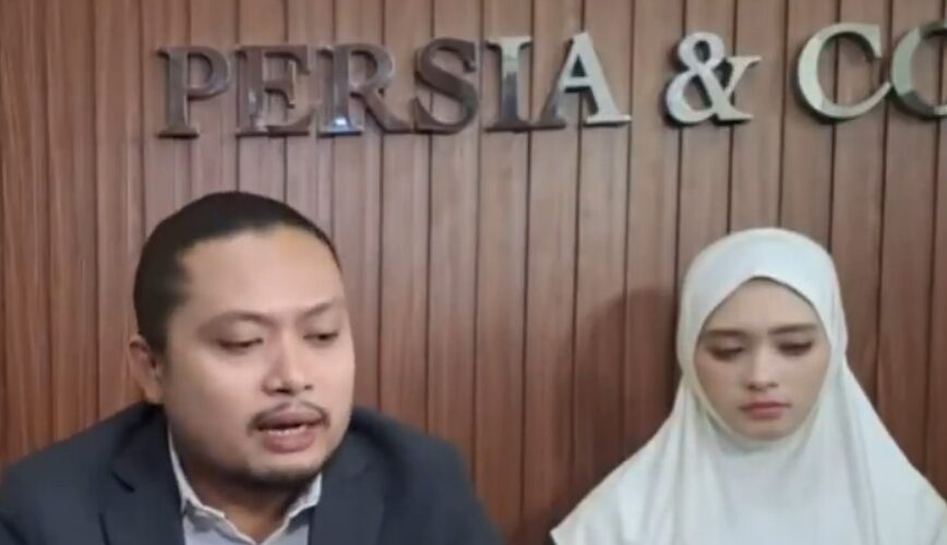 Selebgram Inara Rusli dan tim kuasa hukumnya menyampaikan klarifikasi dan minta maaf. (Tangkapan layar video X)