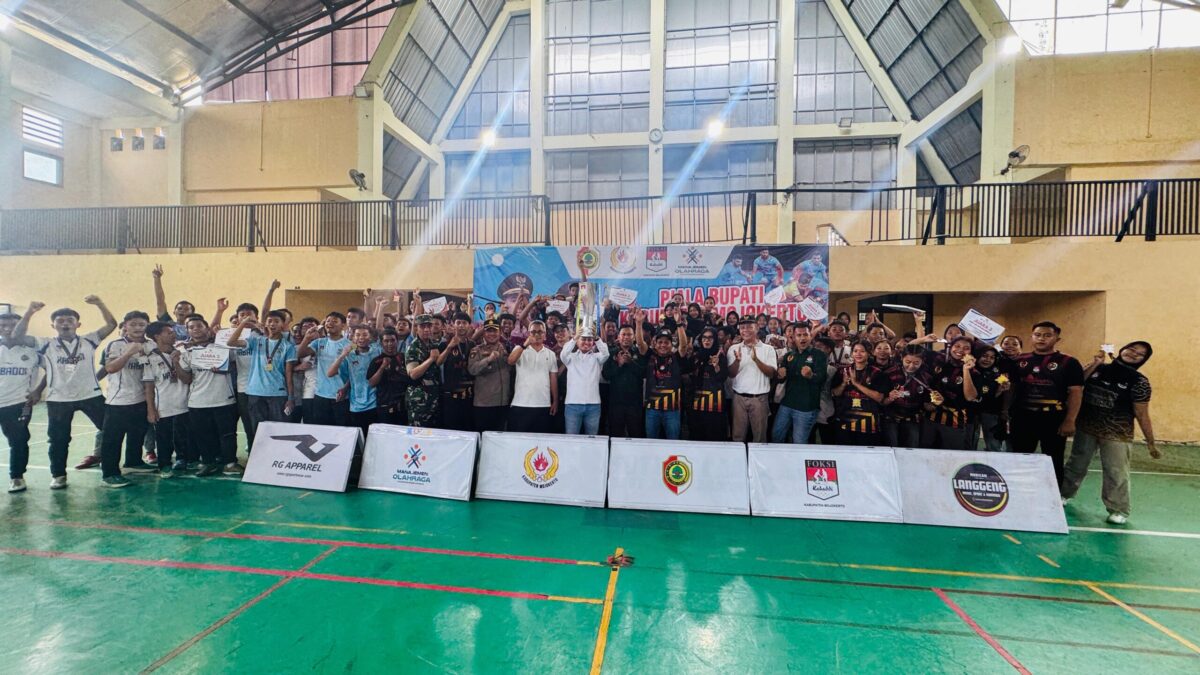 FOKSI Mojokerto meraih gelar Juara Umum Turnamen Kabaddi Bupati Cup Tahun 2025. (Kominfo Kab Mojokerto)
