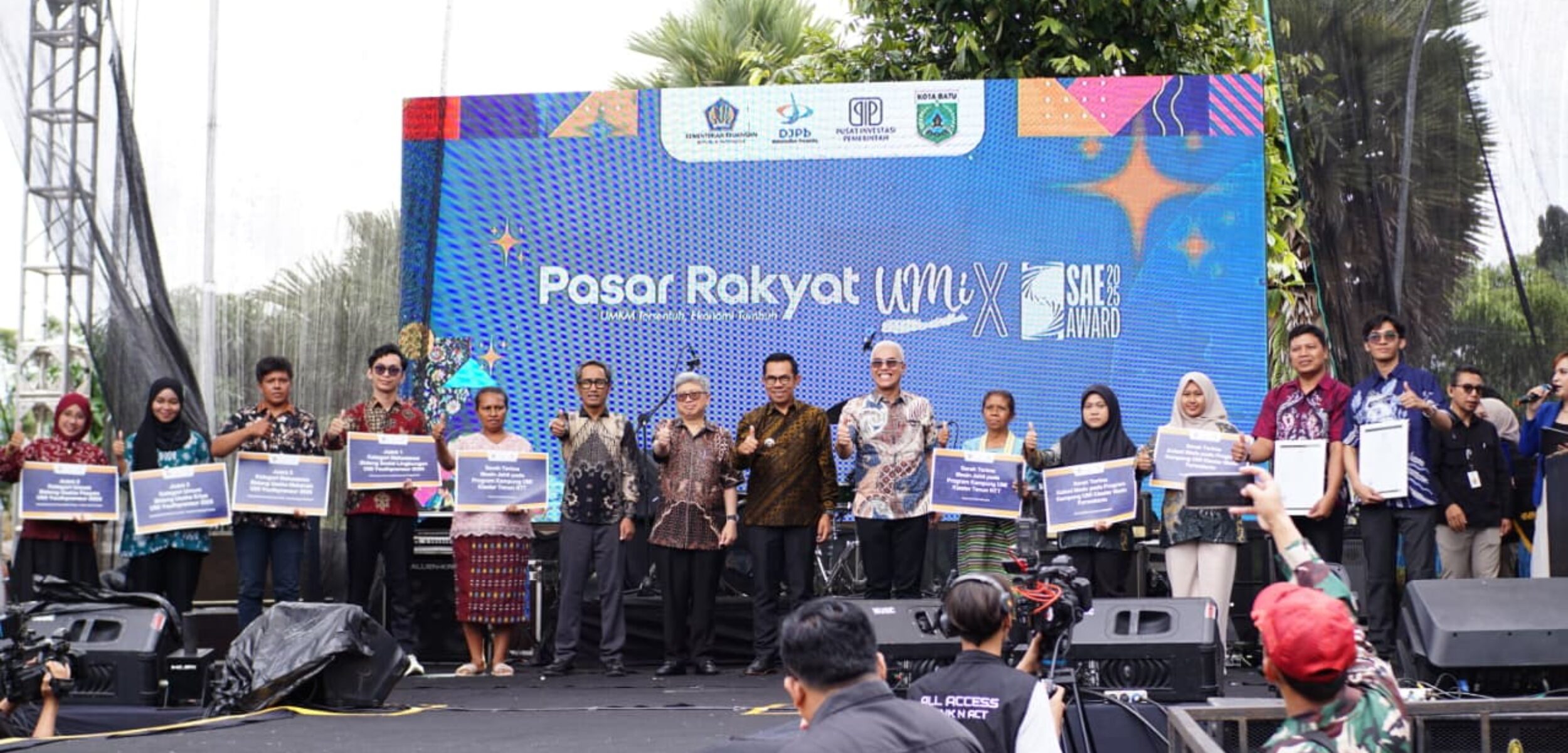 IMG 20251128 WA0108 1 Pasar Rakyat UMi 2025: Penguatan UMKM dan Pemberdayaan Daerah. (Doi/kabarterdepan.com)