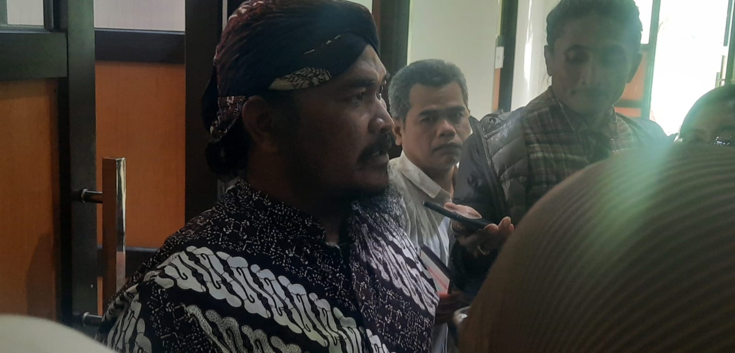 Ketua Koperasi Jasa Andong Wisata Rahmat Aryanta. (Hadid Husaini/kabarterdepan.com)