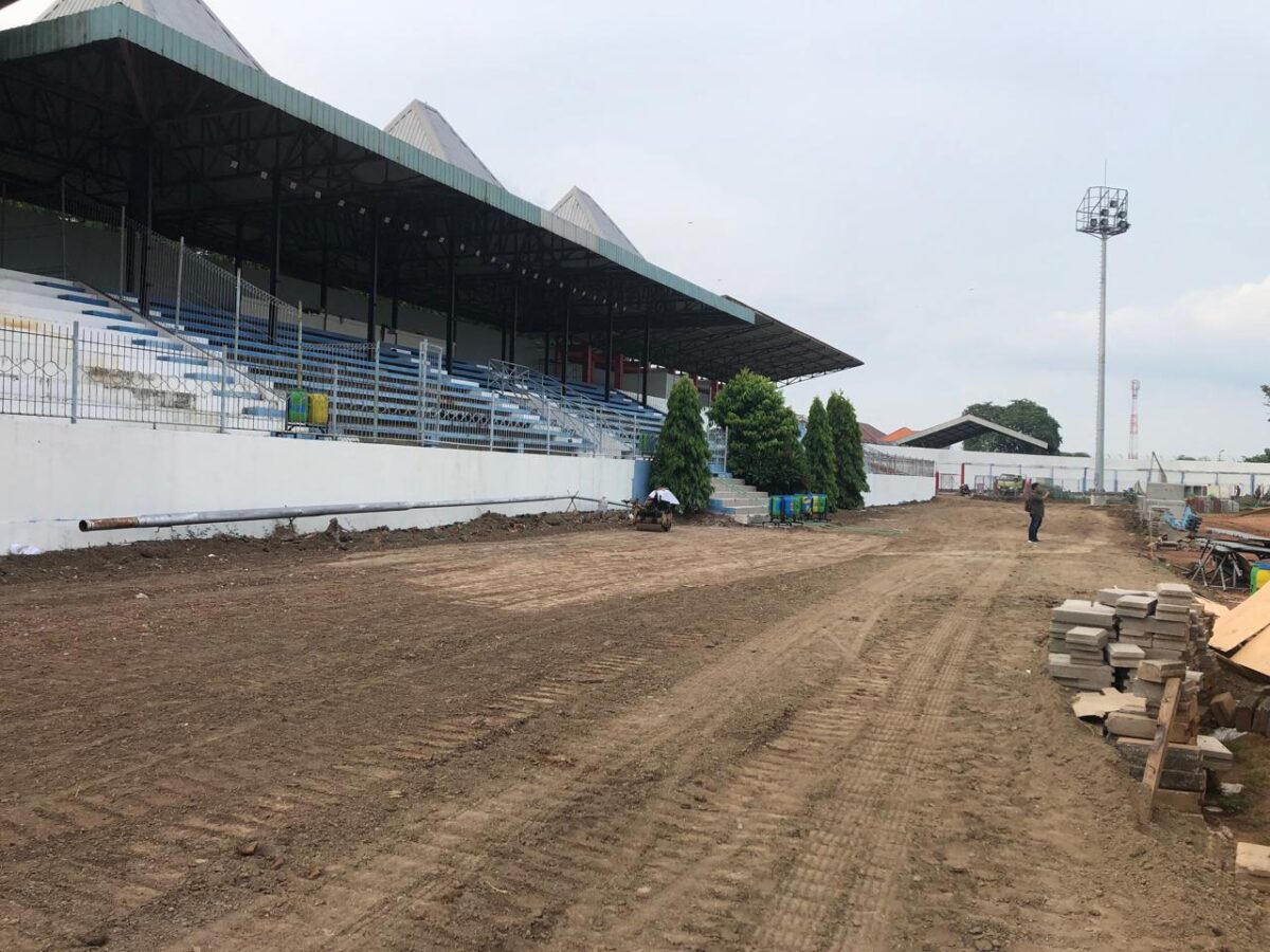 Lokasi Stadion Gajah Mada Mojosari yang dilakukan renovasi. (Redaksi Kabar Terdepan)