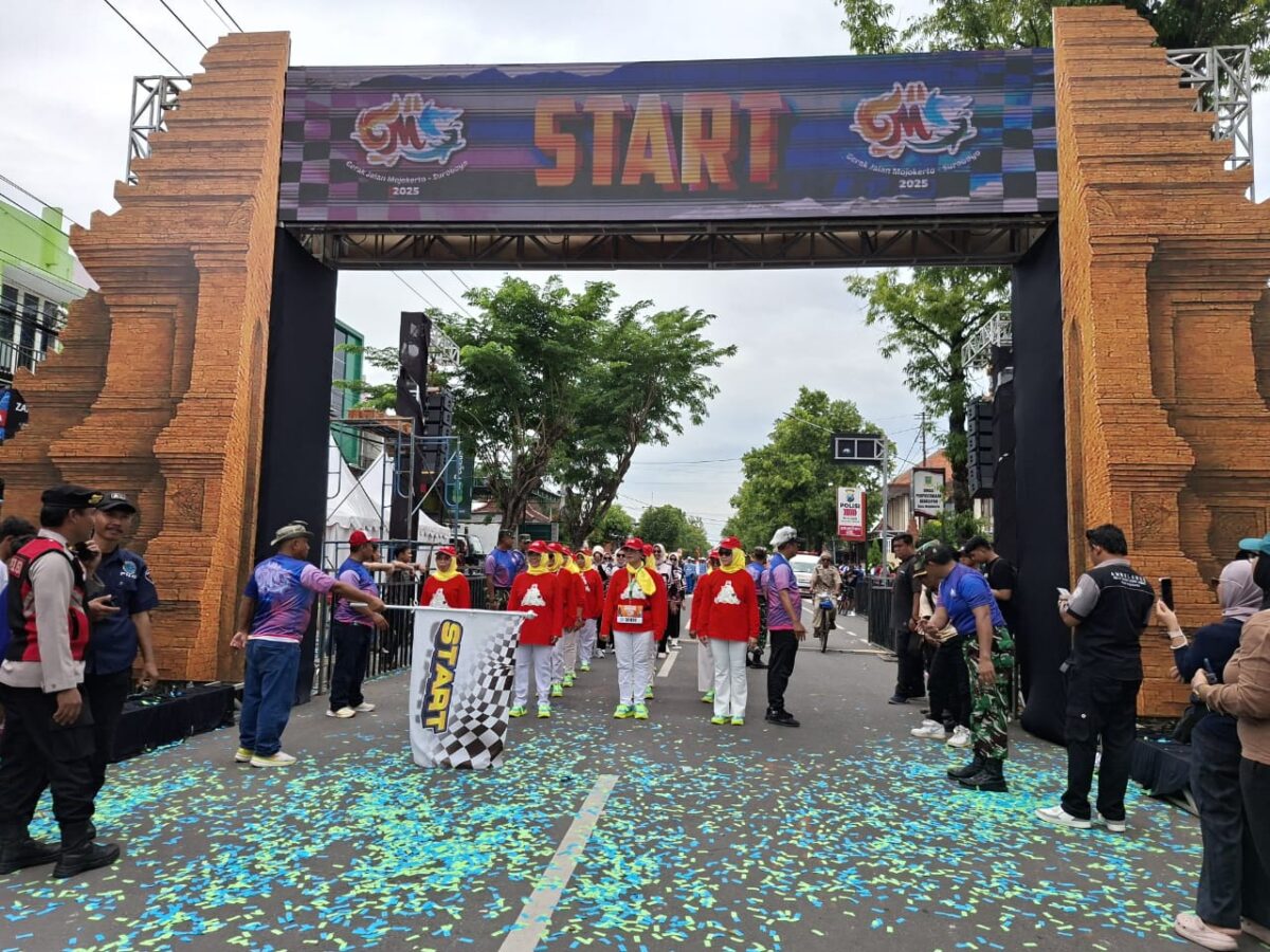 Gerak Jalan Mojokerto – Surabaya (GMS) 2025. (Izhah/Kabarterdepan.com)