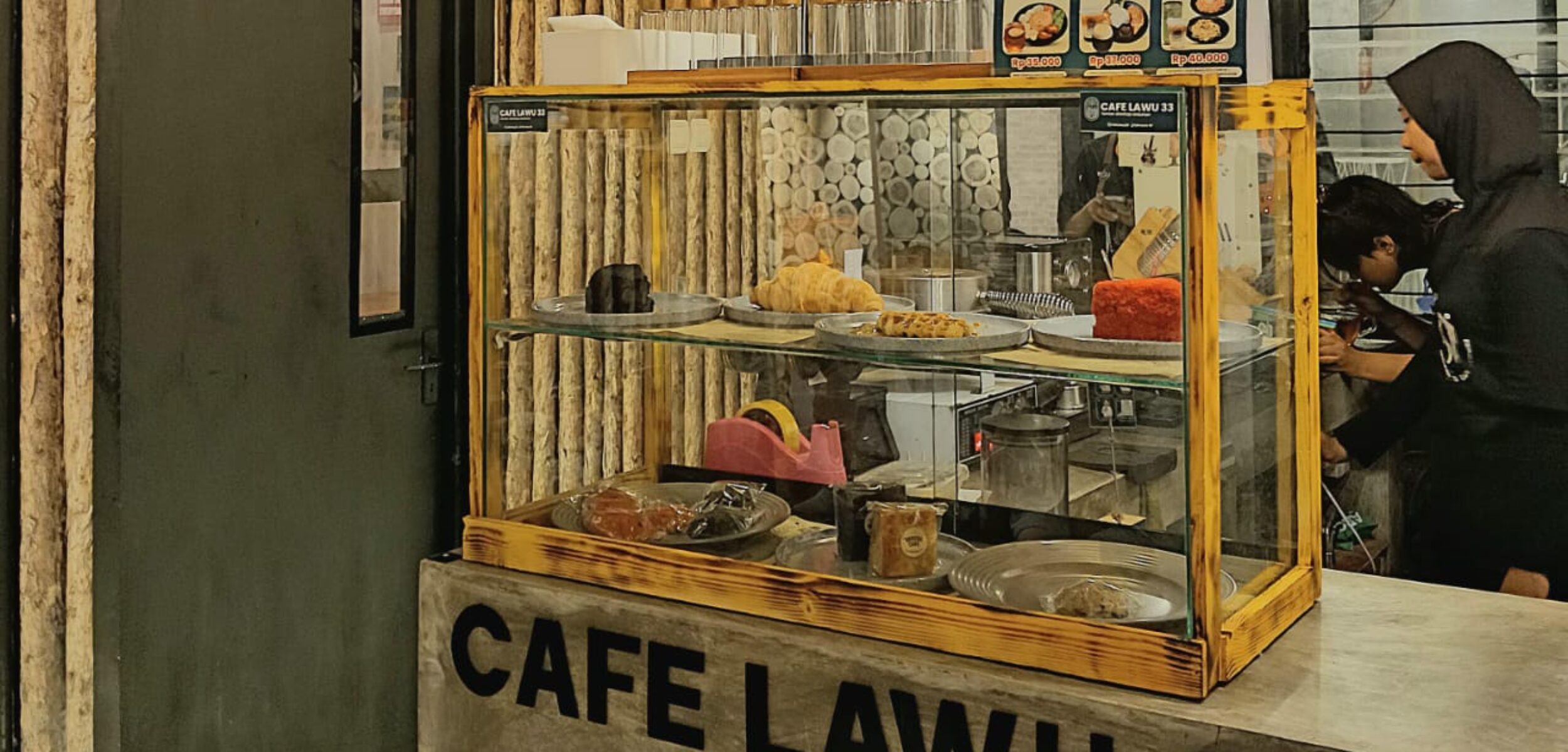 Cafe Lawu, kafe baru di Mojokerto yang menghadirkan ruang kerja khusus disabilitas. (Innka/Kabarterdepan.com)