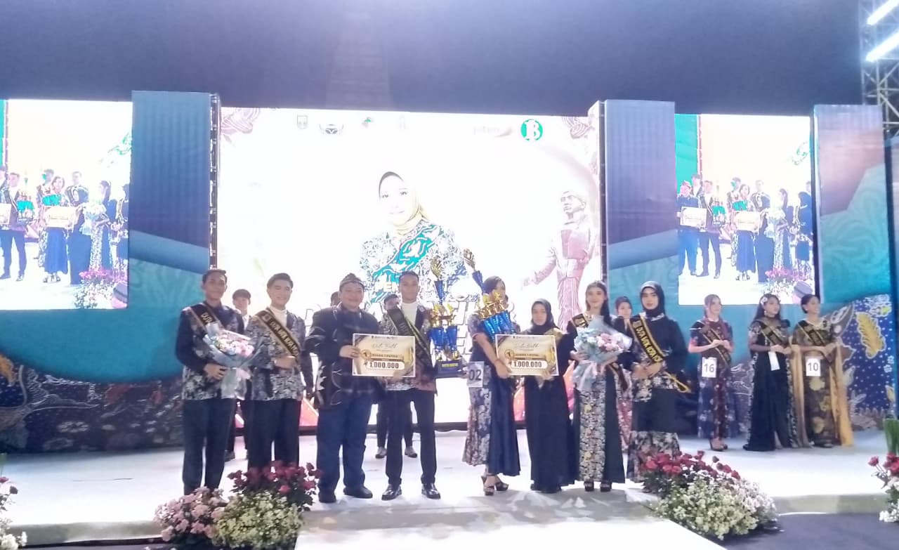 Duta Batik 2025 Mojo Festival. (Izhah/Kabarterdepan.com)