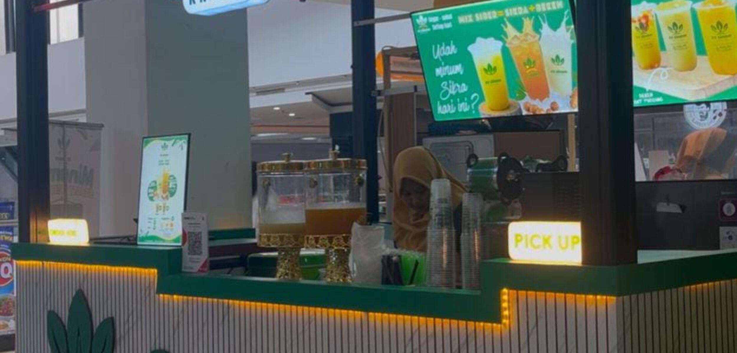 Es Sinom Kraton Sunrise Mall Mojokerto. (Innka/Kabarterdepan.com)