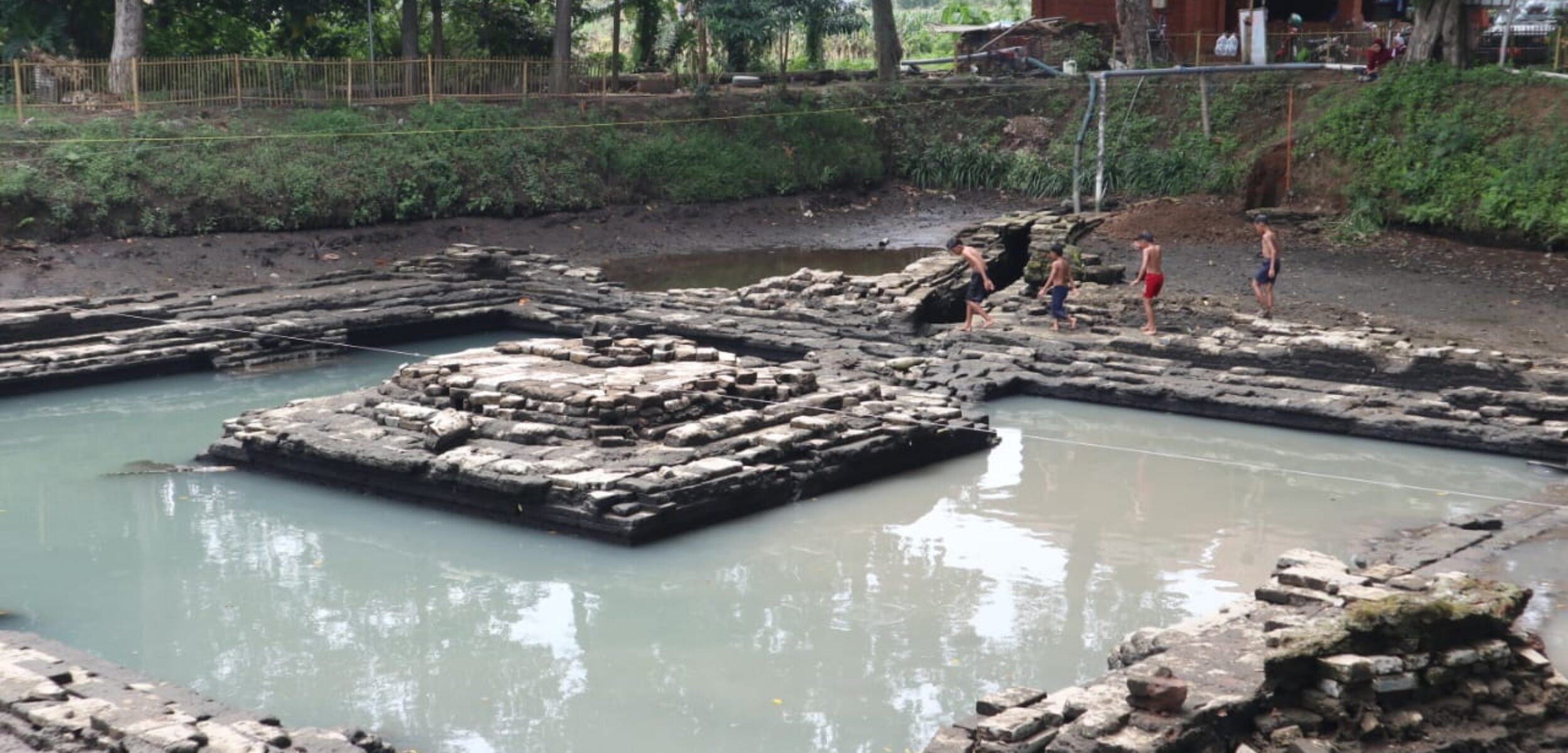 WhatsApp Image 2025 11 29 at 10.40.33 AM