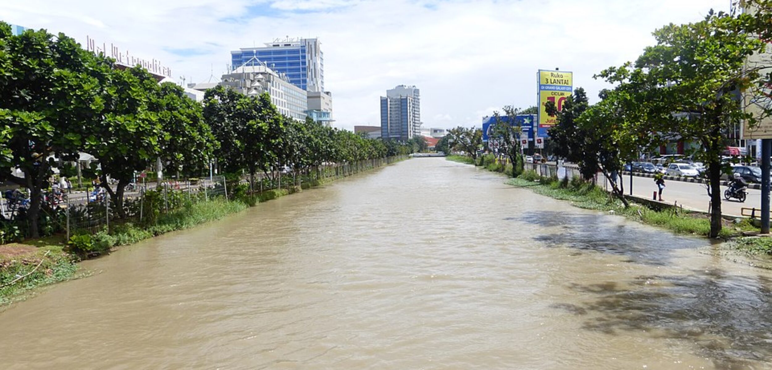 saluran kalimalang bekasi