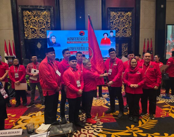 Ono Surono Resmi Jadi Ketua DPD PDI Perjuangan Jabar 2025-2030