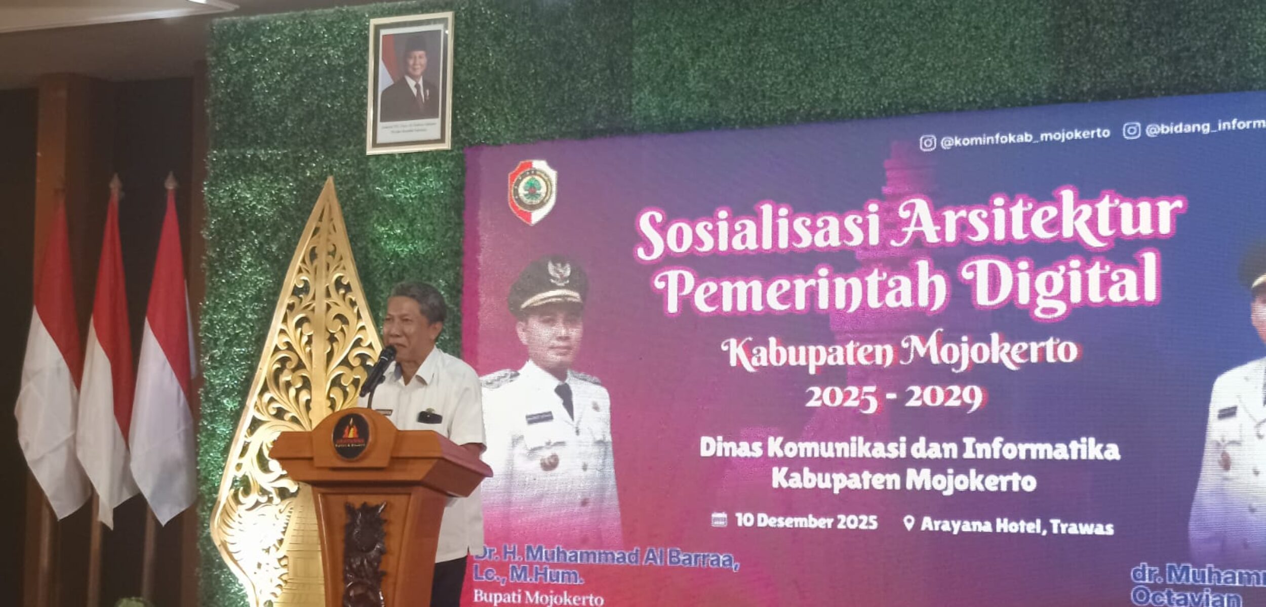 Kepala Dinas Kominfo Kabupaten Mojokerto, Nugraha Budhi Sulistya dalam sosialisasi Arsitektur pemerintah digital. (Ezra/kabarterdepan.com)
