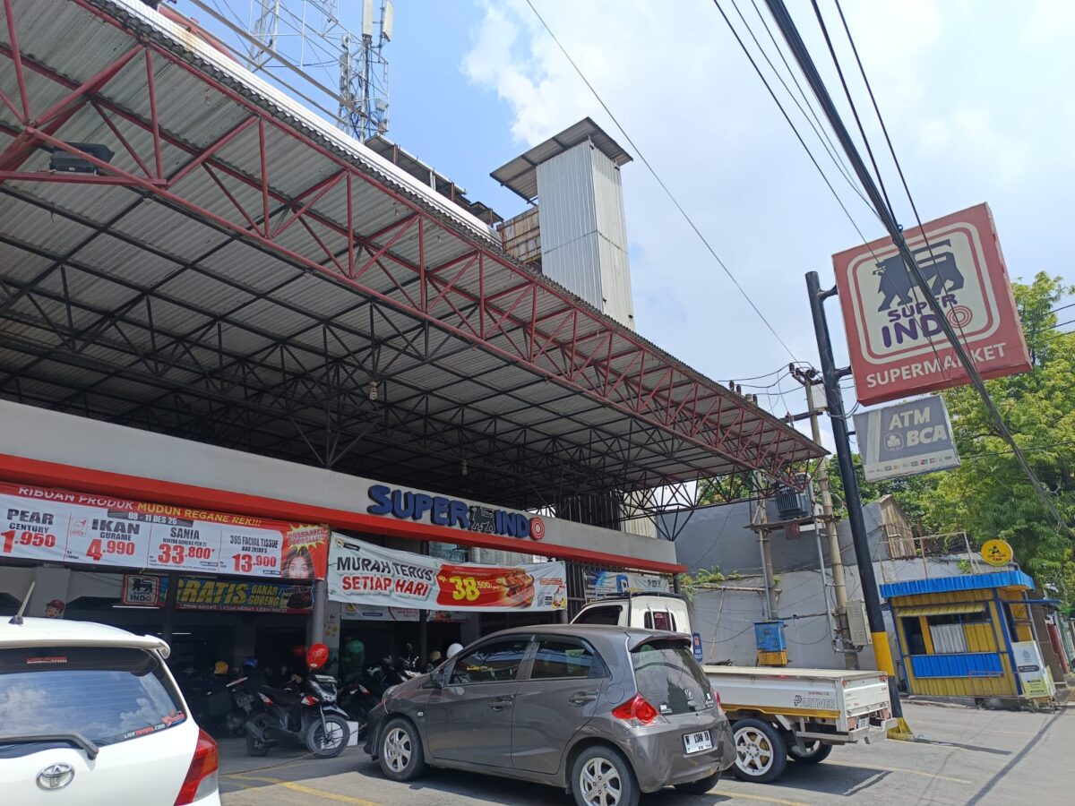 Superindo di Kota Mojokerto. (Redaksi/kabarterdepan.com)Izin Edar