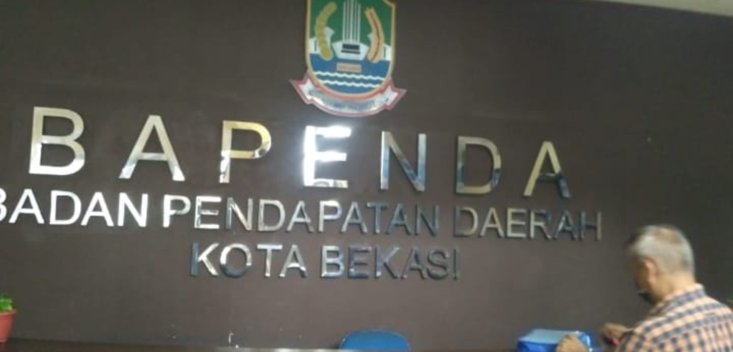 Kantor Bapenda kota Bekasi. (Yanso/kabarterdepan.com)