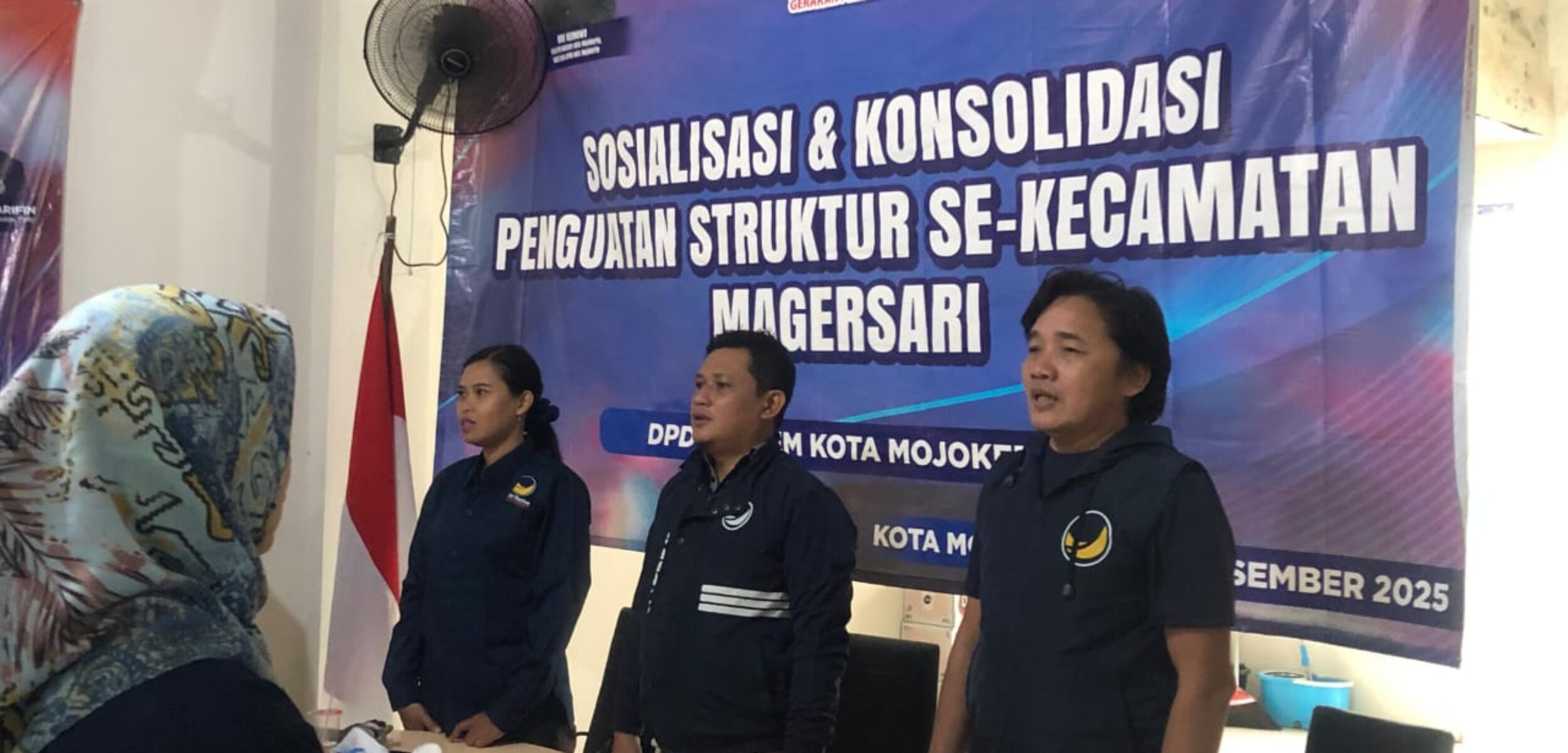 Sosialisasi dan konsolidasi nasdem Kota Mojokerto di Kecamatan Magersari. (Rio/kabarterdepan.com)