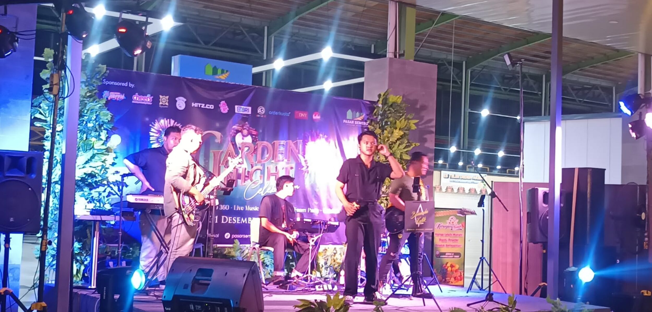 Kemeriahan Garden Night Celebration di Kota Mojokerto. (Ezra/kabarterdepan.com) 