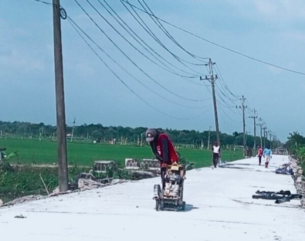 Potret hasil proyek IJD Tahun 2025: Peningkatan Jalan Baok–Kebonromo, Kecamatan Ngrampal, Kabupaten Sragen (masrikin/kabarterdepan.com)