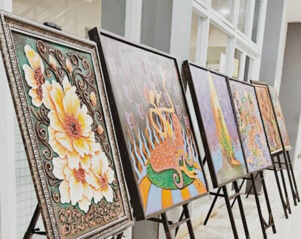 Dari Kanvas ke Kesadaran, Pameran Seni Lukis Sampang Peringatkan Dampak Negatif Gadget