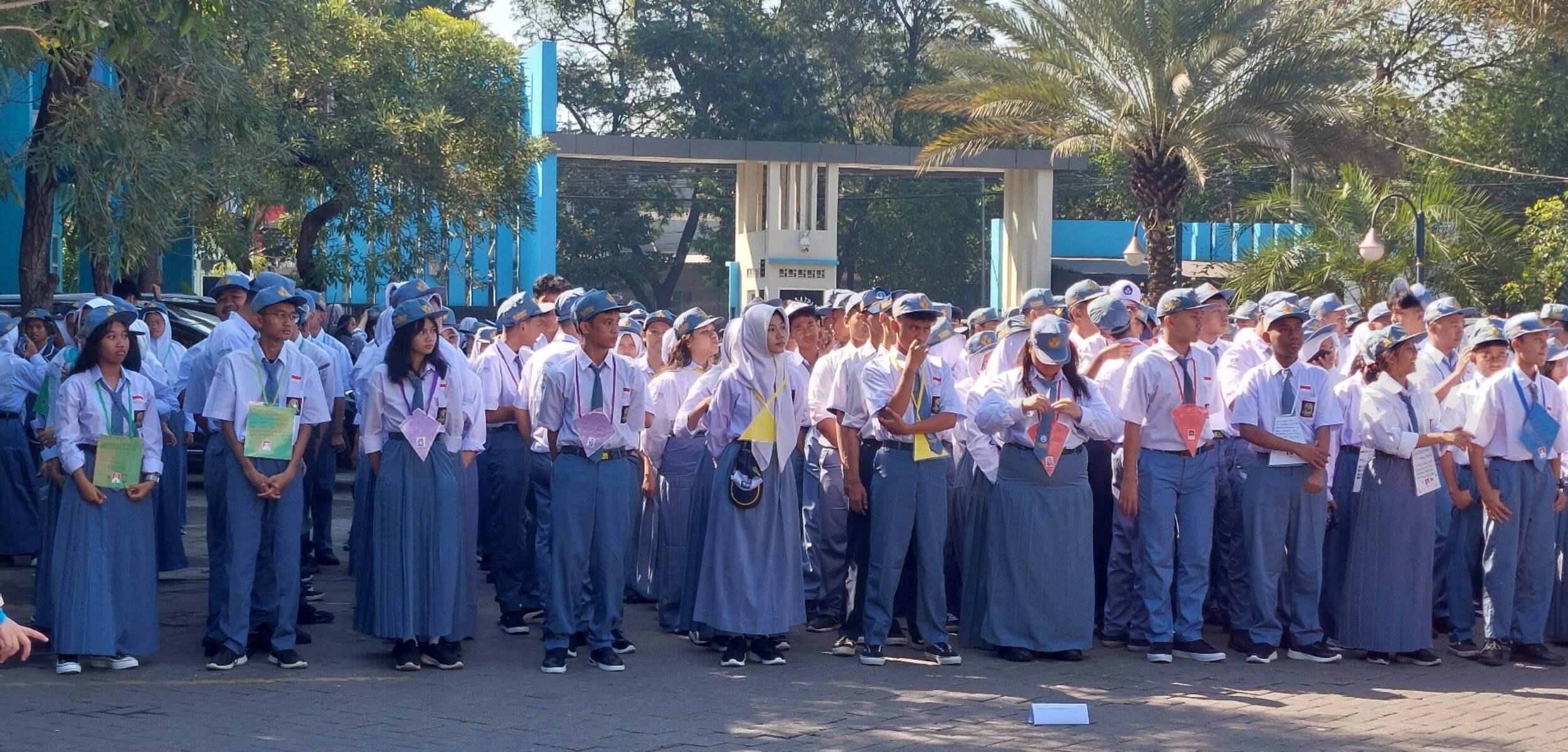 Pemkot Surabaya Salurkan Bantuan Pendidikan Rp350 Ribu per Bulan ke Siswa Kurang Mampu