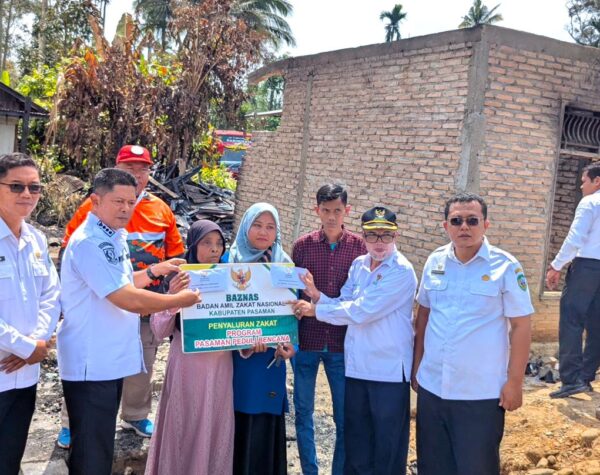 Bupati Pasaman Welly Suhery bersama jajaran Pemerintah Kabupaten Pasaman, BAZNAS Kabupaten Pasaman, BPBD, dan unsur Forkopimca 