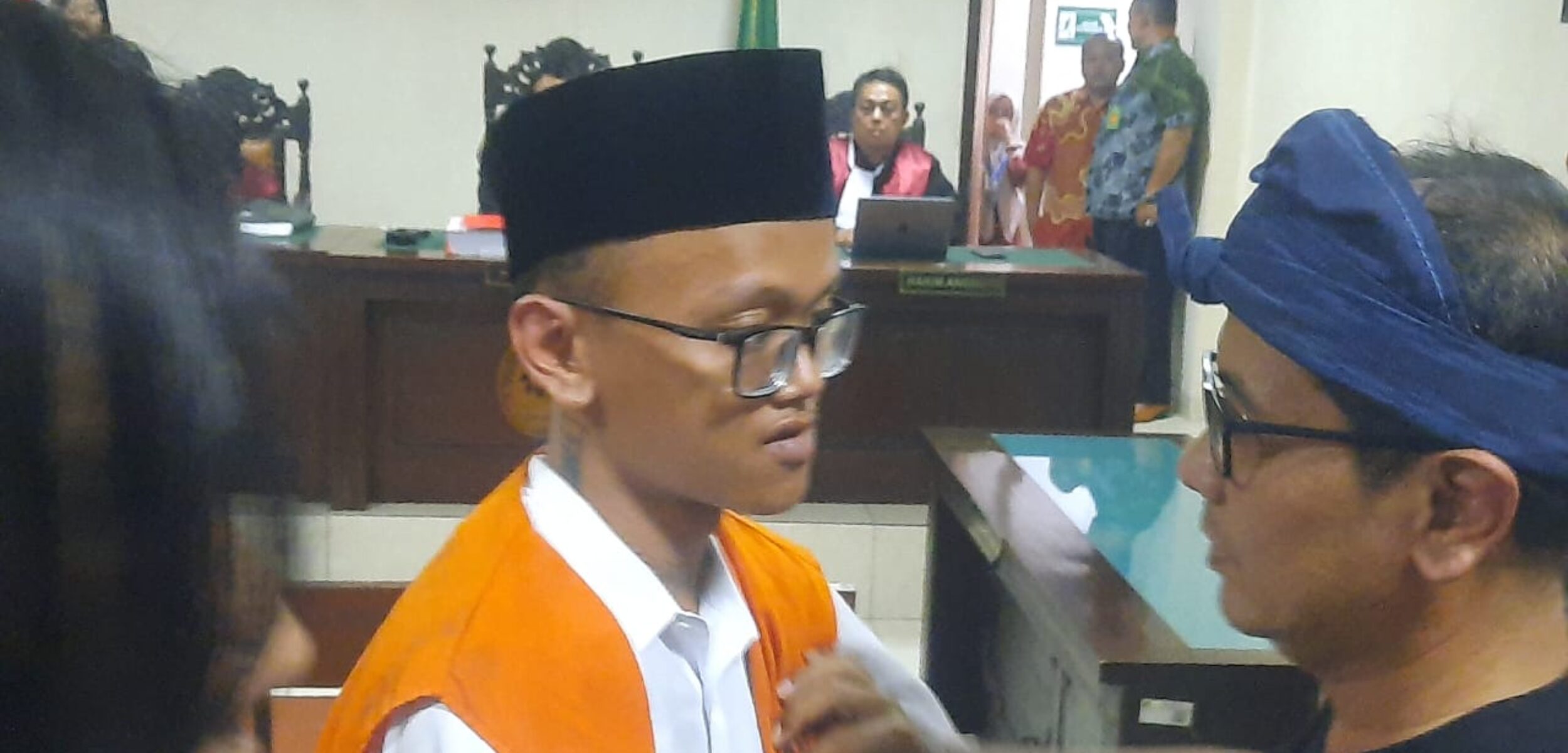 IMG 20260122 WA0154 1 Perdana Arie Veriasa, terdakwa pembakaran tenda polisi di Mapolda DIY. (Hadid Husaini/kabarterdepan.com)