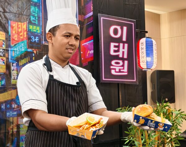 Street Food Korea Kini Bisa Dinikmati di Aston Hotel Mojokerto
