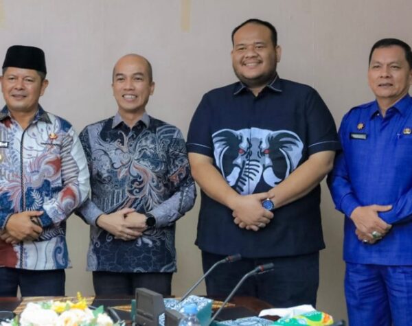 Pemkab Pasaman-UIR Perkuat Kerja Sama Lewat MoU dan Peningkatan Kapasitas ASN