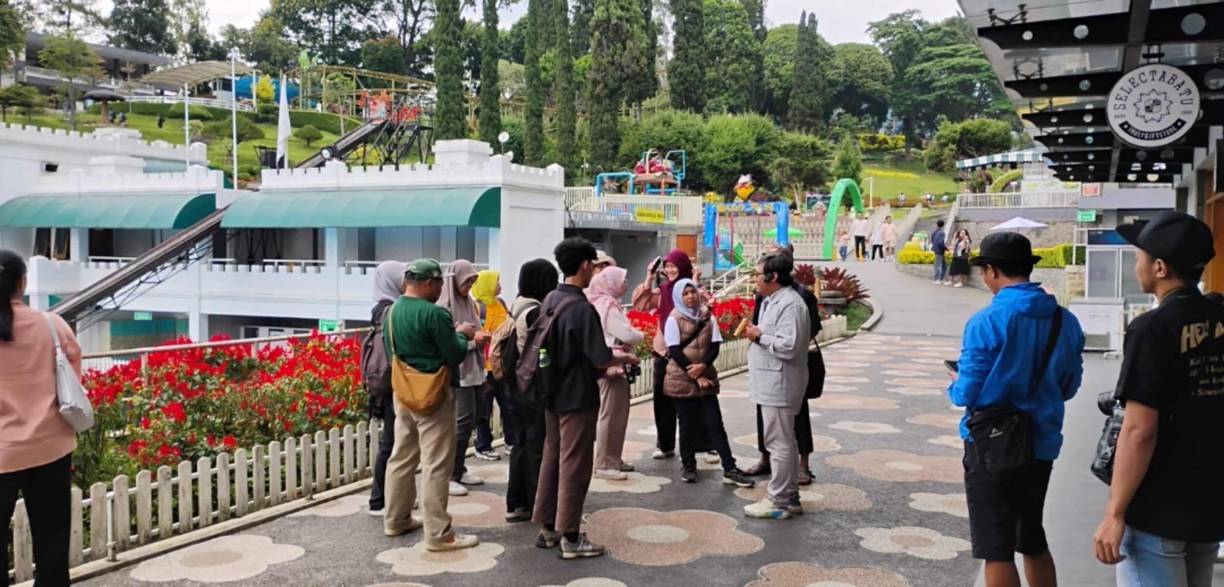 Eksplorasi Warisan 3 Zaman di Selecta Living Museum, Ada Kamar Bung Karno