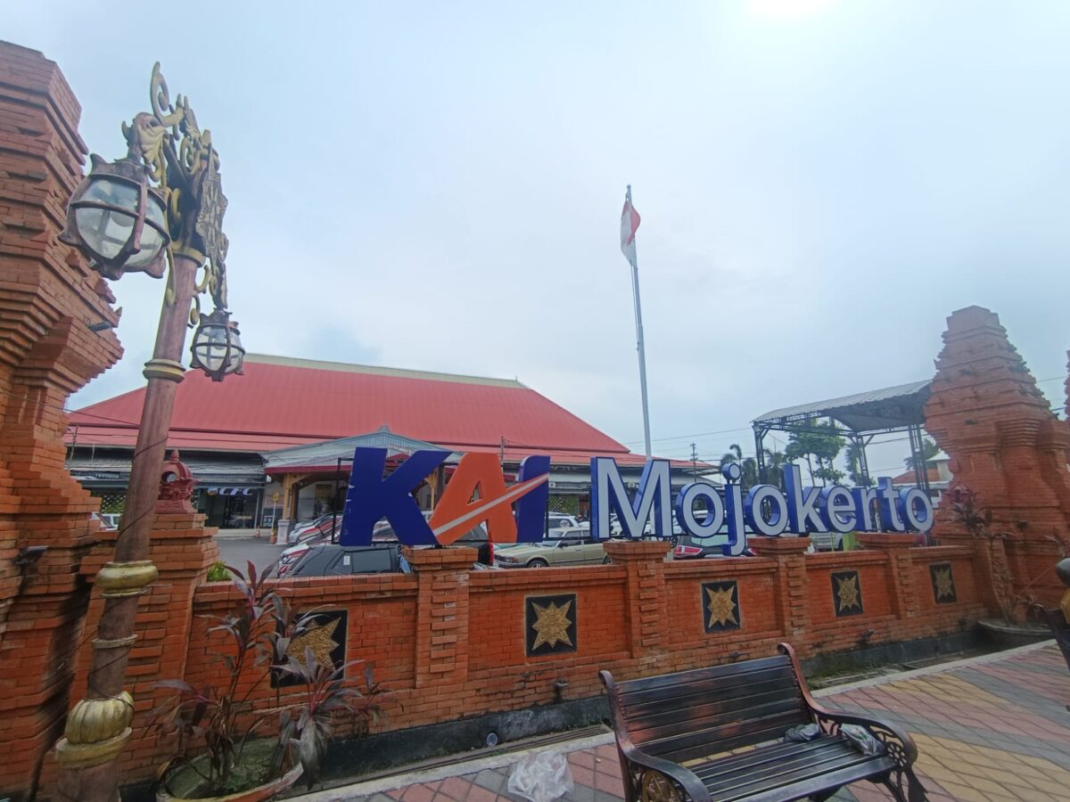  Stasiun Mojokerto