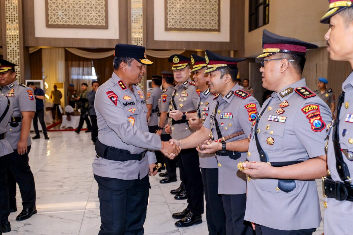 Kapolres Mojokerto resmi diserahterimakan dari AKBP Dr. Ihram Kustarto, S.H., S.I.K., M.Si., M.H. kepada AKBP Andi Yudha Pranata, S.H., S.I.K., M.Si