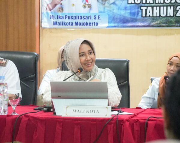 WhatsApp Image 2026 01 21 at 15.38.26 1 Wali Kota Mojokerto, Ika Puspitasari