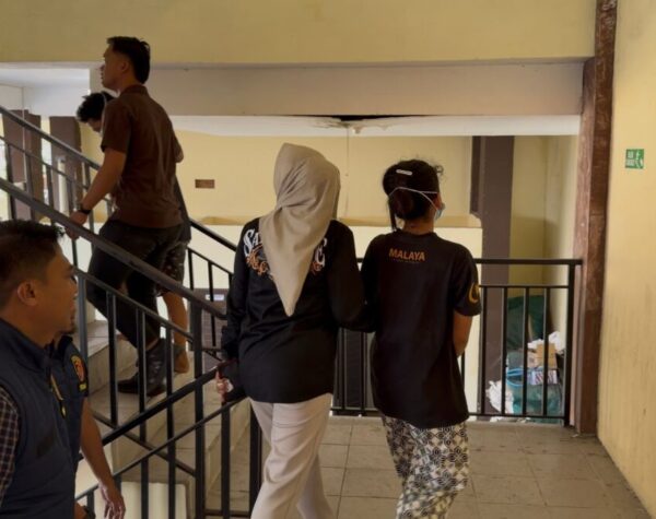 Hanya Butuh Waktu 6 Jam, Polres Sampang Bekuk Pasangan Pencuri Motor Scoopy