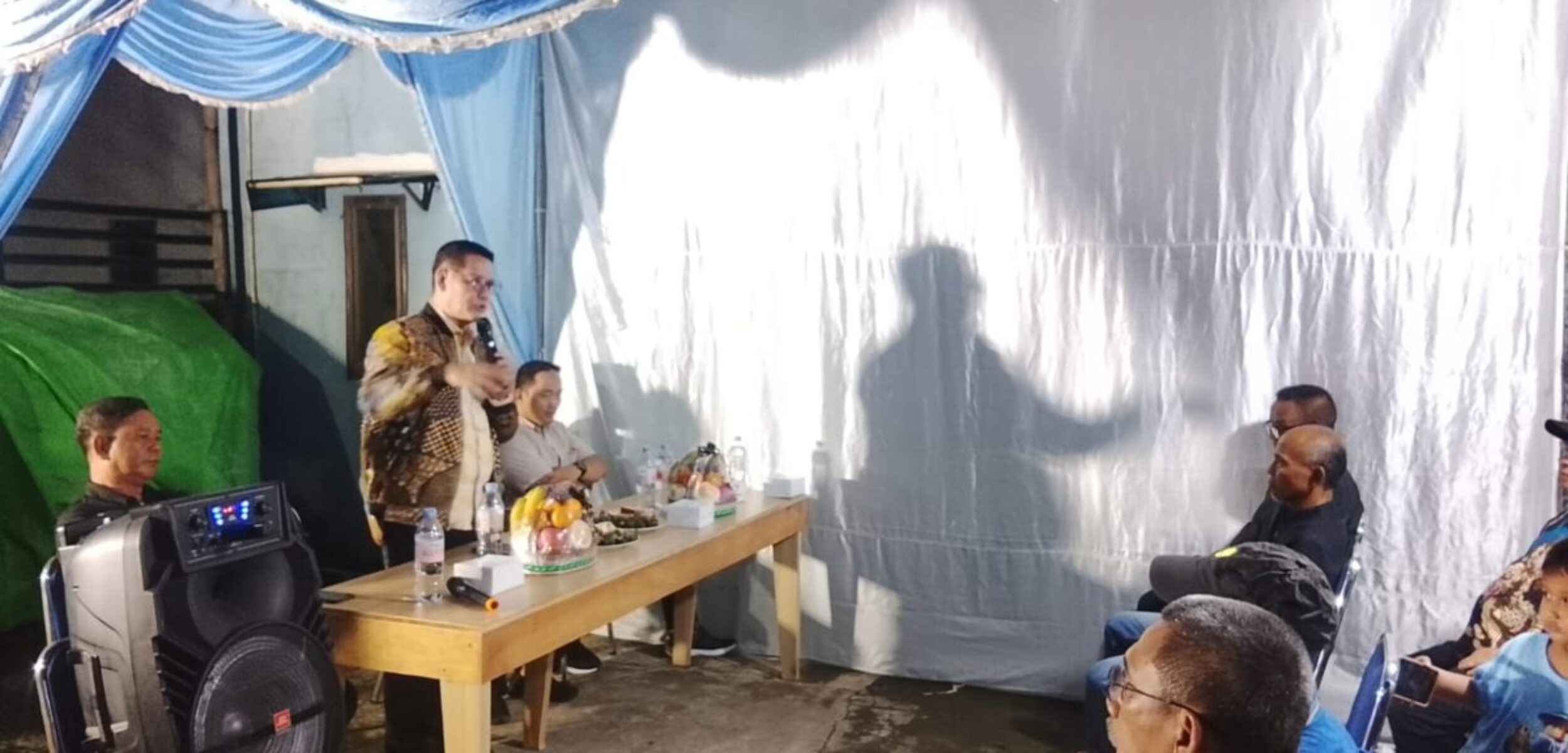 Reses I anggota DPRD kota Bekasi Daryanto.