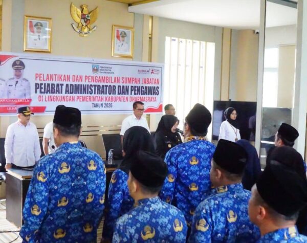 Dharmasraya Gelar Pelantikan 46 Pejabat Administrator dan UPT Puskesmas