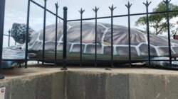 Taman Gadobangkong Sukabumi Rusak, Patung Penyu Retak