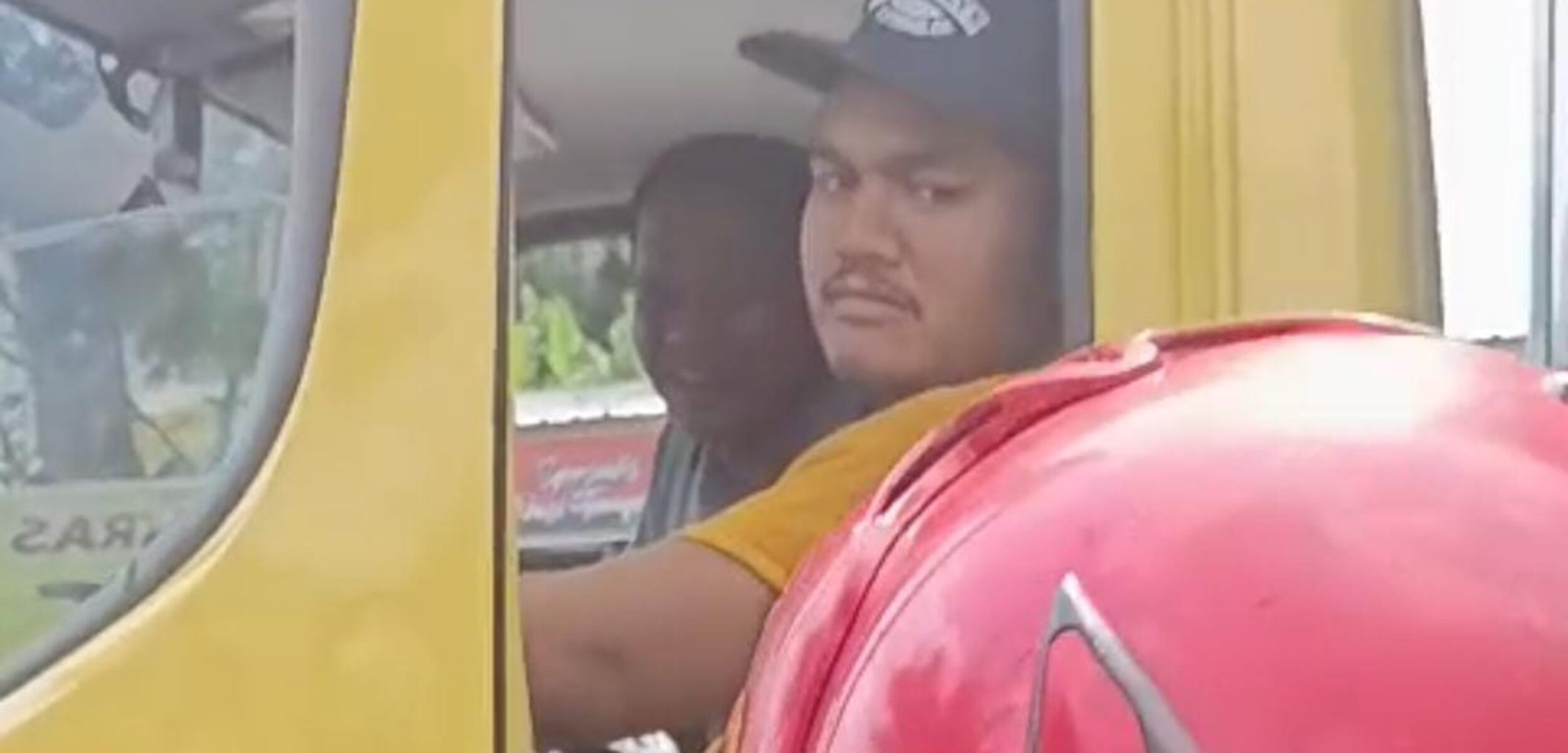 Sopir dan kenek truk box yang tidak bertanggungjawab usai tabrak lari. (Redaksi/kabarterdepan.com)