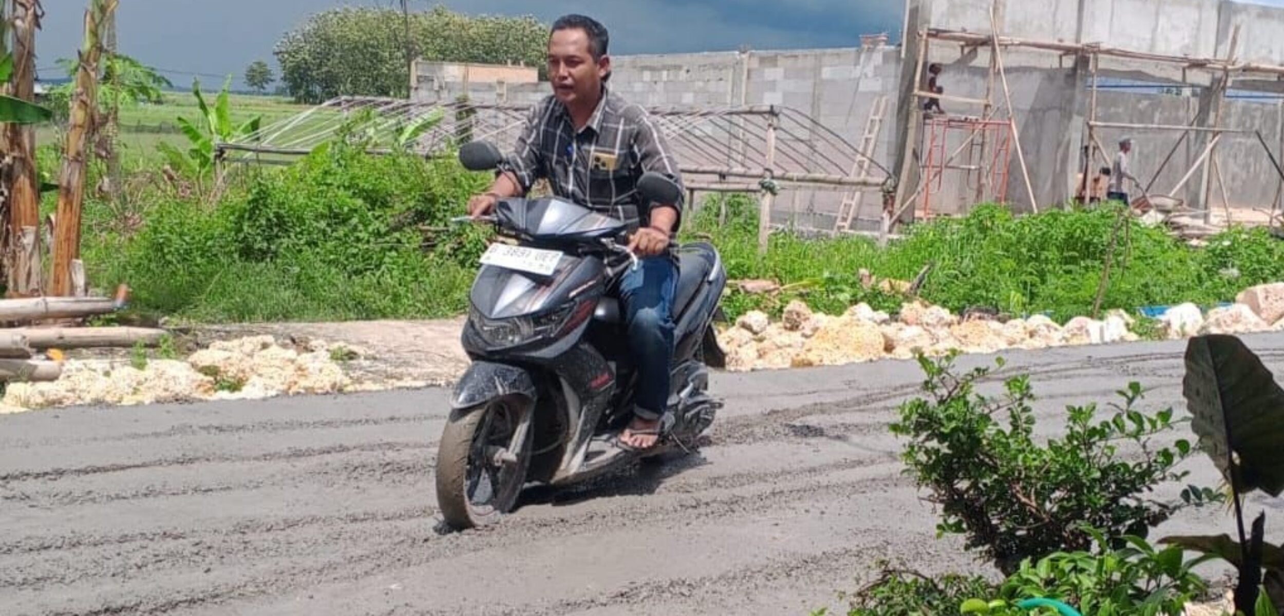 Agus Sutrisno, diduga melakukan perusakan dan penghambatan pekerjaan pembangunan Jalan Turirejo–Palon–Nglobo di Kecamatan Jepon/Jiken, Kabupaten Blora, Jawa Tengah. (Foto: Istimewa)