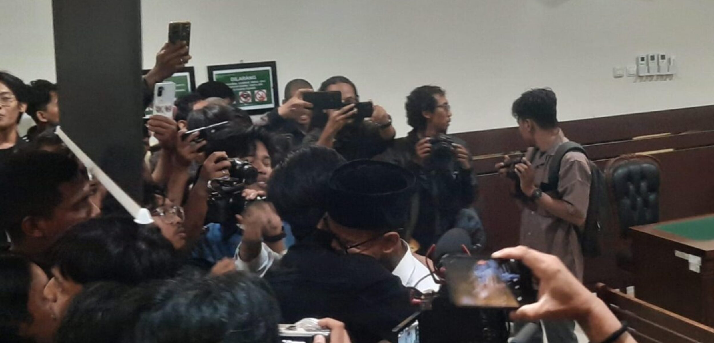 Vonis Arie Putra: 5 Bulan 3 Hari Penjara, Bebas Seketika