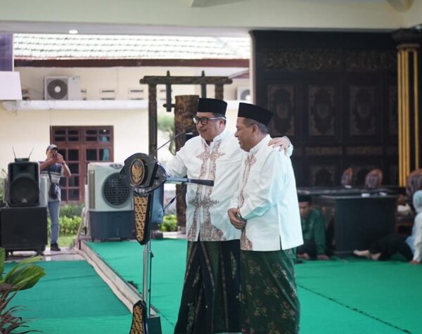 Setahun Memimpin Jombang, Duet Warsubi–Salmanudin Sabet Belasan Prestasi Nasional