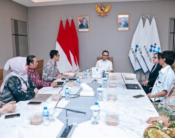 AI Adalah Alat Bantu, Bukan Tempat Bergantung