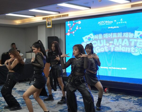 Aston Inn Jemursari Gelar Seoul-Mate Got Talents, Tandai Peluncuran Program 60 Seconds to Seoul