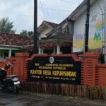 Protes Dugaan Penggelapan Rp300 Juta, Warga Grogol Tuntut Transparansi