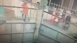 Istri Juragan Sembako di Jombang Dibacok Perampok, Uang Ludes Digondol Pelaku