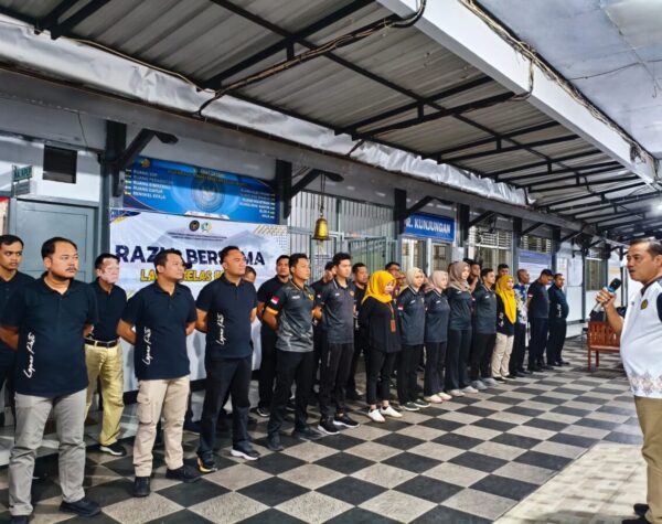 Perkuat Keamanan dan Ketertiban saat Ramadan, Lapas Kelas IIB Pati Lakukan Razia