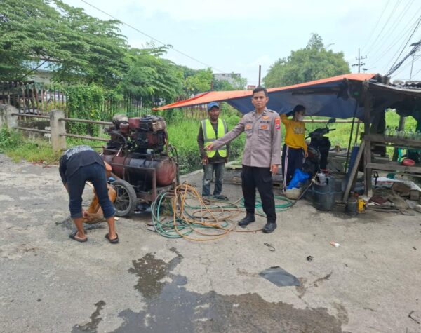 Ledakan Dahsyat Ban Truk di Fly Over Aloha, Pekerja Tewas Seketika